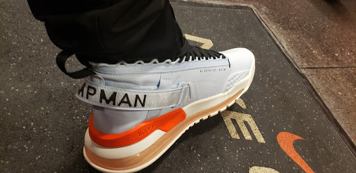 Sporting Goods Store «Nike Clearance Store», reviews and photos, 5000 S Arizona Mills Cir #240, Tempe, AZ 85282, USA