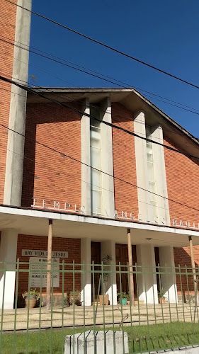 Comentarios y opiniones de Primera Iglesia Evangélica Bautista en Salto