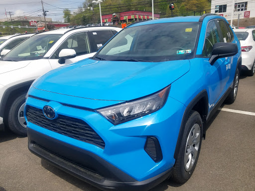 Toyota Dealer «North Hills Toyota», reviews and photos, 7401 McKnight Rd, Pittsburgh, PA 15237, USA