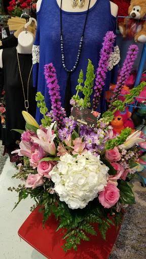 Florist «A & F Boutique LLC», reviews and photos, 13791 US-87, La Vernia, TX 78121, USA