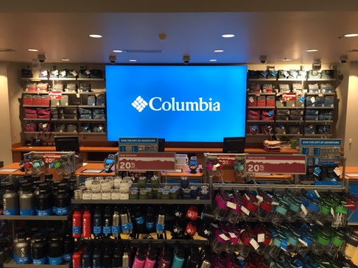 Sportswear Store «Columbia Sportswear Outlet», reviews and photos, 3 Monroe Pkwy, Lake Oswego, OR 97035, USA