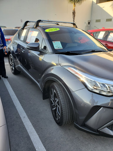 Car Dealer «West Coast Toyota», reviews and photos, 3399 E Willow St, Long Beach, CA 90806, USA