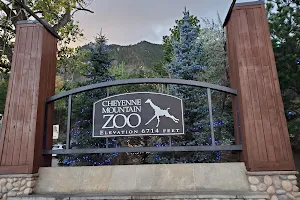 Cheyenne Mountain Zoo image