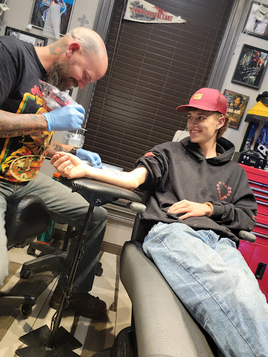 Tattoo Shop «Ink Rush Tattoo», reviews and photos, 126 Newnan Rd, Carrollton, GA 30117, USA