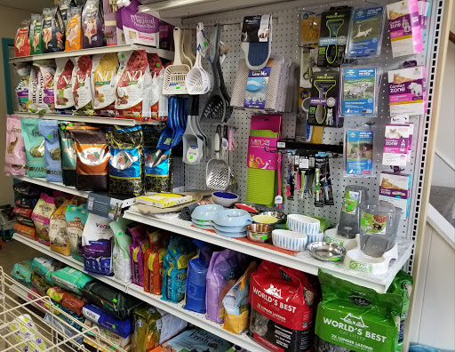 Pet Supply Store «The Grooming Place Pet Shop», reviews and photos, 1713 Main St, Chester, MD 21619, USA