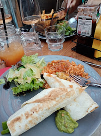 Quesadilla du Restaurant mexicain Suelta Californian Restaurant & Mojito Bar à Lyon - n°11