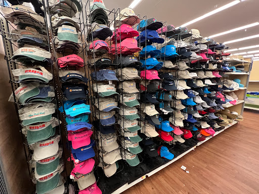 Department Store «Walmart Supercenter», reviews and photos, 25 Pembroke Dr, Hilton Head Island, SC 29926, USA