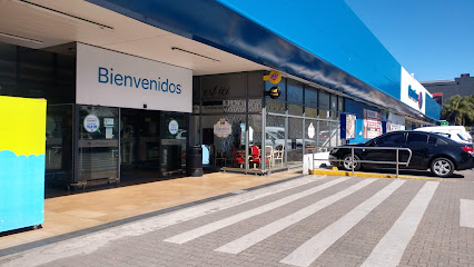 Carrefour Hipermercado Villa Devoto - José Pedro Varela 4750, C1417 CABA