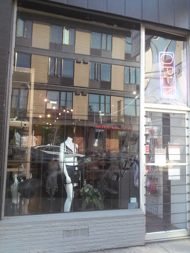 Lingerie Store «The Foundation: From Billie to Bettie», reviews and photos, 4831 SE Division St, Portland, OR 97206, USA