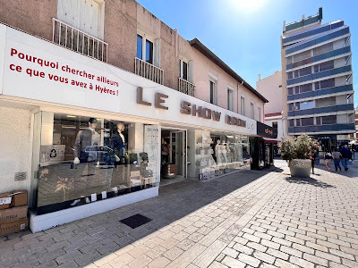 Le Show Room à Hyères