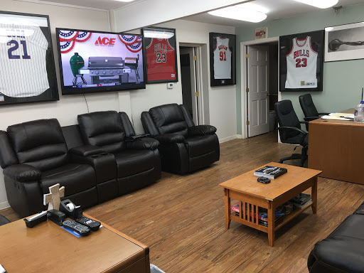 Used Car Dealer «Millennium Motorcars», reviews and photos, 1203 N Bridge St, Yorkville, IL 60560, USA