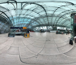 DB Reisezentrum Frankfurt (M) Flughafen Fernbahnhof photo