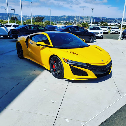 Acura Dealer «Oakland Acura», reviews and photos, 277 27th St, Oakland, CA 94612, USA