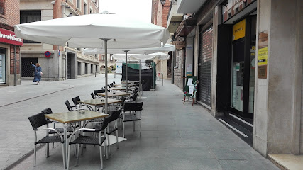 Bar Restaurante Los Juncos - C. Ramón y Cajal, 16, 44001 Teruel, Spain