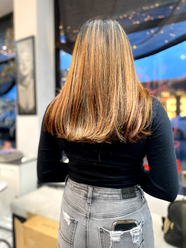 Hair Salon «Crissel New York Hair Salon», reviews and photos, 4013 5th Ave, Brooklyn, NY 11232, USA