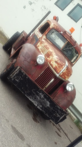 Night Club «Borrowed Bucks Roadhouse», reviews and photos, 1201 Westrac Dr, Fargo, ND 58103, USA