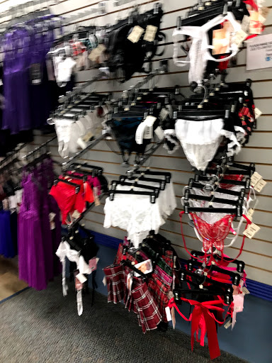 Gift Shop «Fantasy Gifts», reviews and photos, 375 E 7th St, St Paul, MN 55101, USA