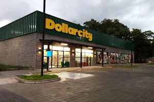 Dollarcity Plaza La Ceiba image