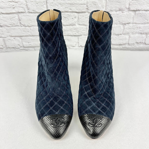 Consignment Shop «Sell Your Sole Consignment Boutique», reviews and photos, 2121 1st Ave Suite 101, Seattle, WA 98121, USA