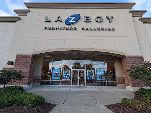La-Z-Boy Furniture Galleries, 233 Buckland Hills Dr, Manchester, CT 06040, USA, 