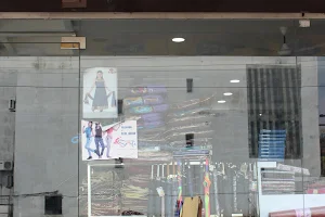 Shri Shubham - Family Shopping Mall in Raipur image