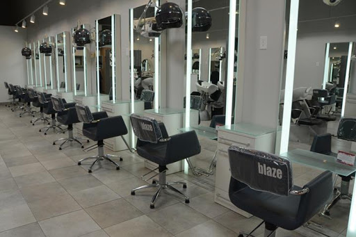 Beauty Salon «Blaze Color Salon», reviews and photos, 937 25th Ave, Coralville, IA 52241, USA
