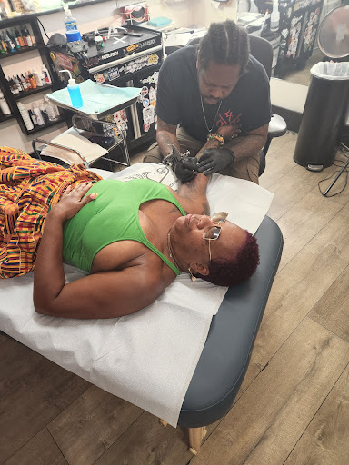 Tattoo Shop «Red Lion Tattoo Cleveland», reviews and photos, 4043 St Clair Ave, Cleveland, OH 44103, USA