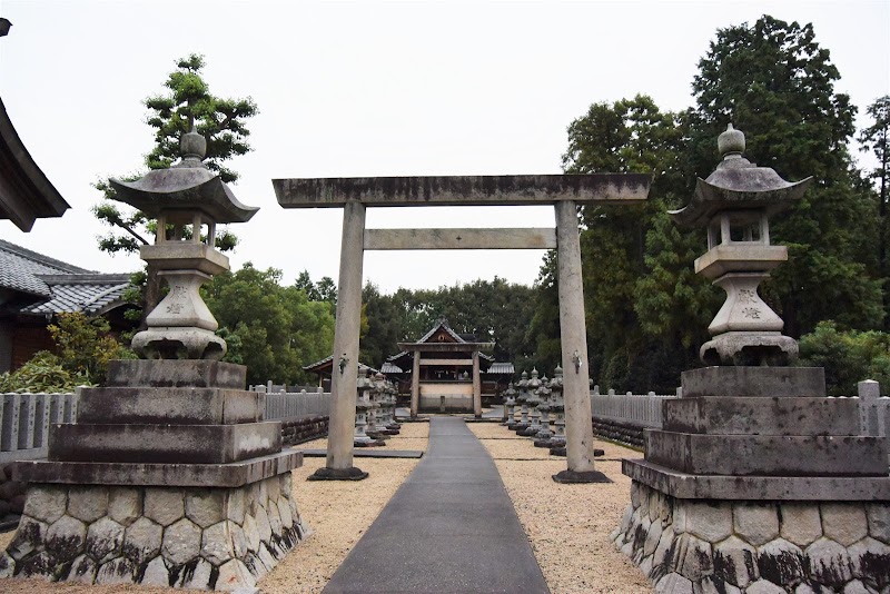 虫鹿神社