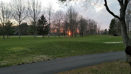 Golf Course «Pine Brook Golf Course», reviews and photos, 1 Covered Bridge Blvd, Manalapan Township, NJ 07726, USA