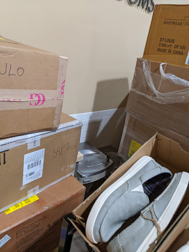 Shoe Store «DSW Designer Shoe Warehouse», reviews and photos, 3638 Welsh Rd, Willow Grove, PA 19090, USA