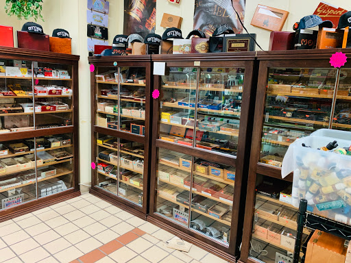 Tobacco Shop «Vape N Tobacco», reviews and photos, 58 East St, Plainville, CT 06062, USA
