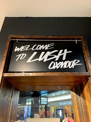 Cosmetics Store «LUSH Fresh Handmade Cosmetics», reviews and photos, 7900 Shelbyville Rd, Louisville, KY 40222, USA