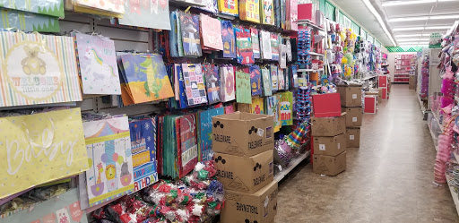 Dollar Store «Dollar Tree», reviews and photos, 250 SW 152nd St, Burien, WA 98166, USA