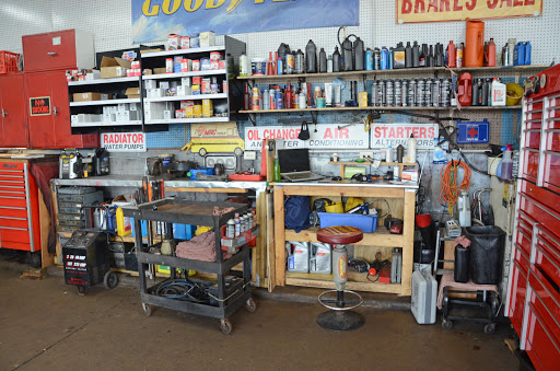 Auto Repair Shop «M & A Auto Services Inc», reviews and photos, 8795 N Milwaukee Ave, Niles, IL 60714, USA