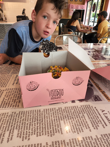 Donut Shop «Voodoo Doughnut Mile High», reviews and photos, 1520 E Colfax Ave, Denver, CO 80218, USA