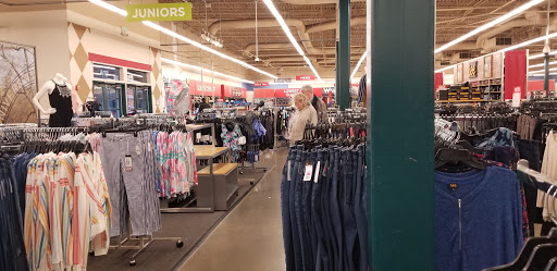 Shopping Mall «North Bend Premium Outlets», reviews and photos, 461 S Fork Ave SW, North Bend, WA 98045, USA