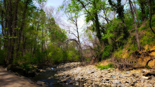 Golf Course «Bluemont Park Disc Golf Course», reviews and photos, 399 N Manchester St, Arlington, VA 22203, USA