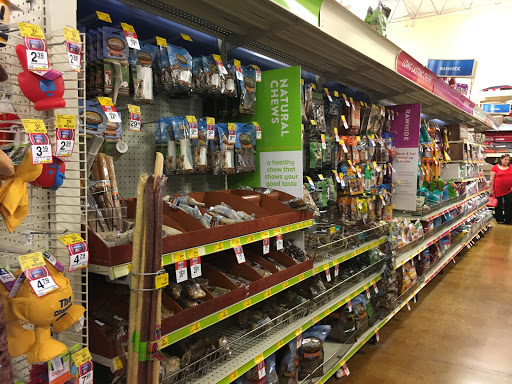 Pet Supply Store «PetSmart», reviews and photos, 1600 Marcus Ave, New Hyde Park, NY 11040, USA