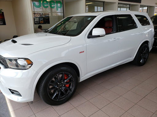 Car Dealer «Elmwood Chrysler Dodge Jeep Ram», reviews and photos, 625 Taunton Ave, East Providence, RI 02914, USA