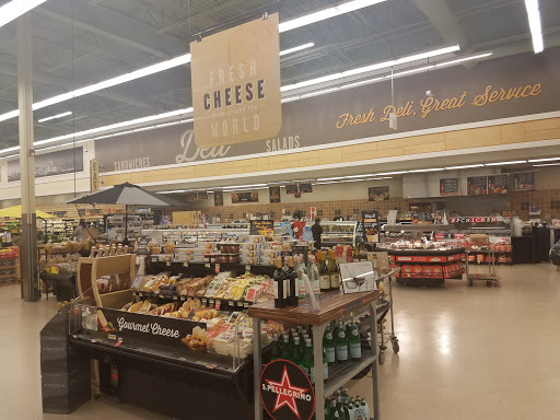 Grocery Store «Jewel-Osco», reviews and photos, 1157 N Eola Rd, Aurora, IL 60502, USA