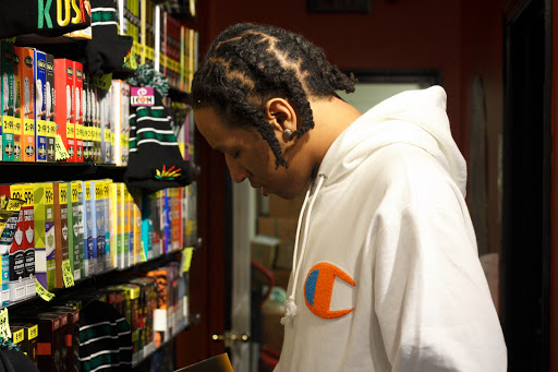 Vaporizer Store «Carbon Smoke and Vape Shop», reviews and photos, 2543 Bells Ferry Rd #600, Marietta, GA 30066, USA