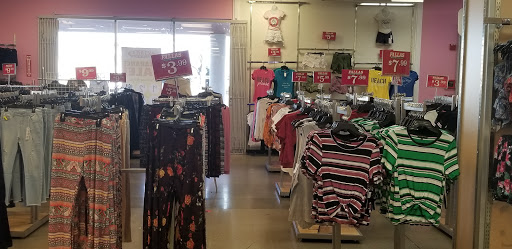 Discount Store «Fallas Discount Stores», reviews and photos, 2870 W Imperial Hwy, Inglewood, CA 90303, USA