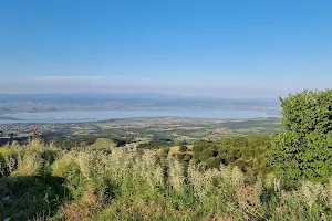 Κιόσκι θέας λίμνης Κορώνεια image