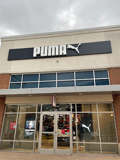 Sportswear Store «Columbia Sportswear Outlet», reviews and photos, 6800 Oxon Hill Rd #600, Oxon Hill, MD 20745, USA