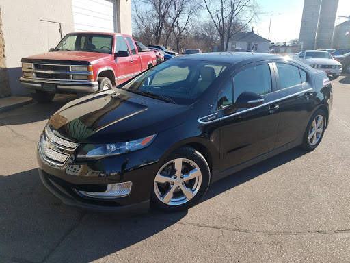 Used Car Dealer «Beresford Automotive LLC», reviews and photos, 100 E Cedar St, Beresford, SD 57004, USA