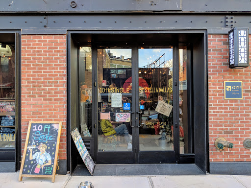 Vintage Clothing Store «10 ft Single by Stella Dallas», reviews and photos, 285 N 6th St, Brooklyn, NY 11211, USA