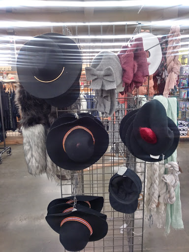 Furniture Store «Cost Plus World Market», reviews and photos, 535 Westport Rd, Kansas City, MO 64111, USA