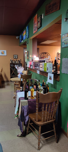 Winery «Grape Beginnings Winery», reviews and photos, 244 E Main St, Midland, MI 48640, USA