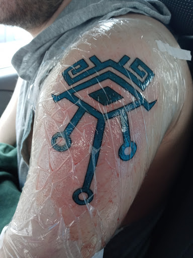 Tattoo Shop «Iron Clad Tattoos», reviews and photos, 5901 Andrews Rd, Mentor-On-The-Lake, OH 44095, USA