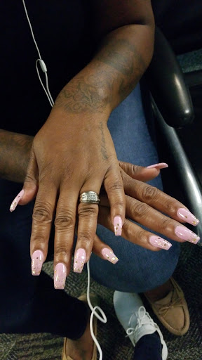 Nail Salon «New Nails Salon & Spa», reviews and photos, 2458 Wesley Chapel Rd, Decatur, GA 30035, USA